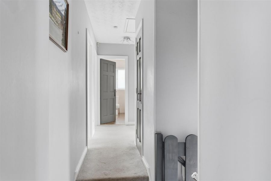 4 Mount Oriel Court
