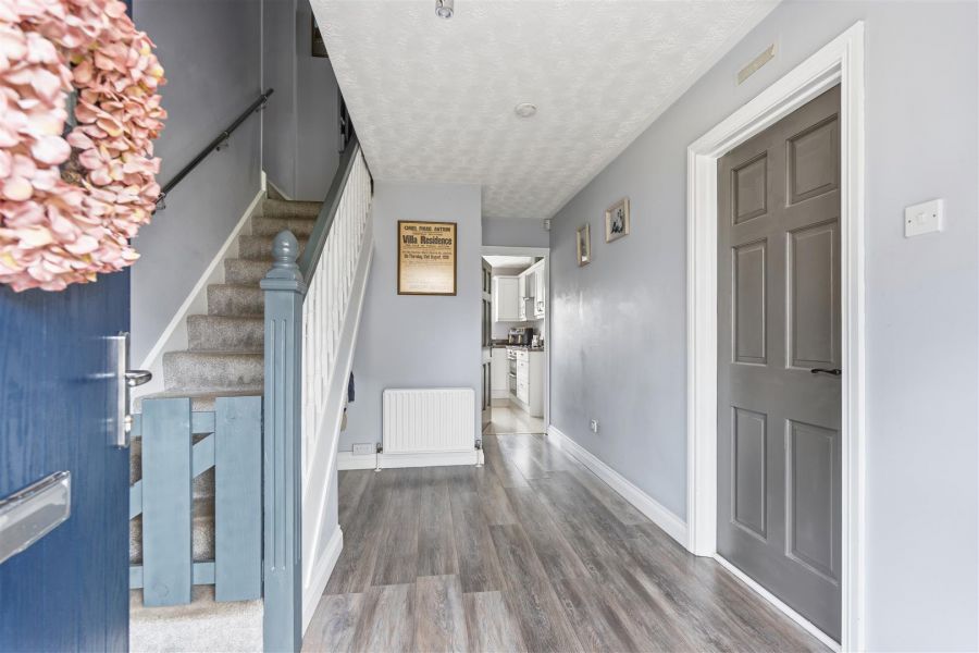 4 Mount Oriel Court