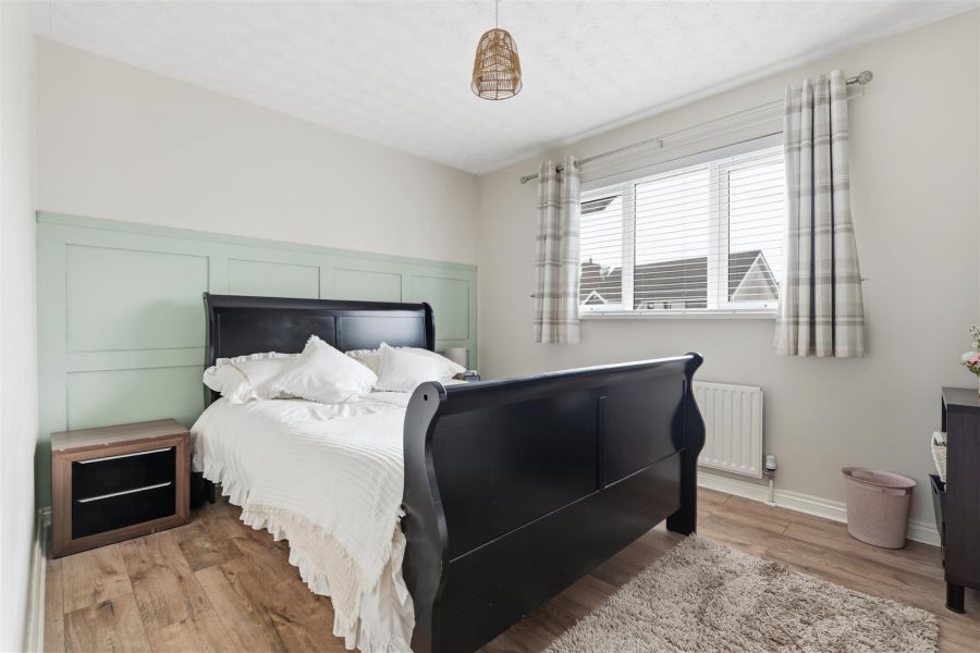 4 Mount Oriel Court