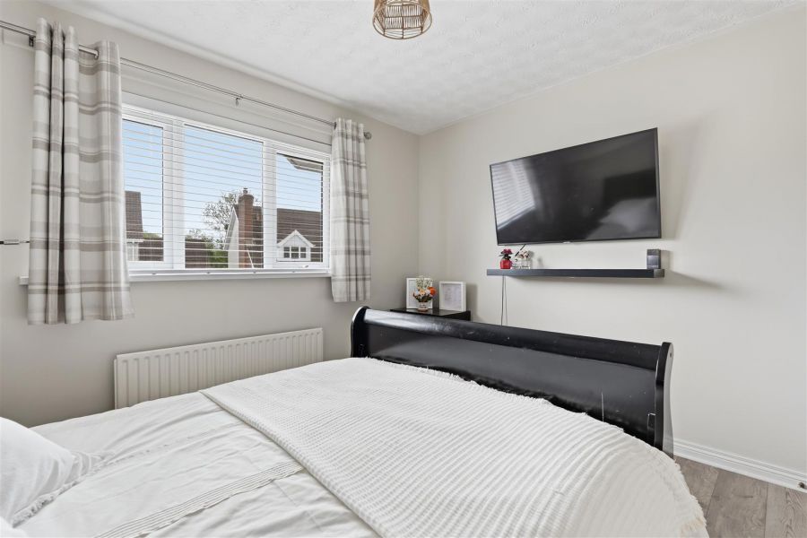 4 Mount Oriel Court