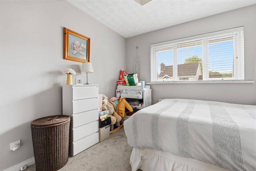4 Mount Oriel Court