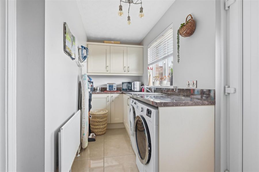 4 Mount Oriel Court