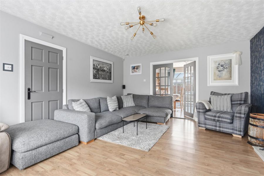 4 Mount Oriel Court