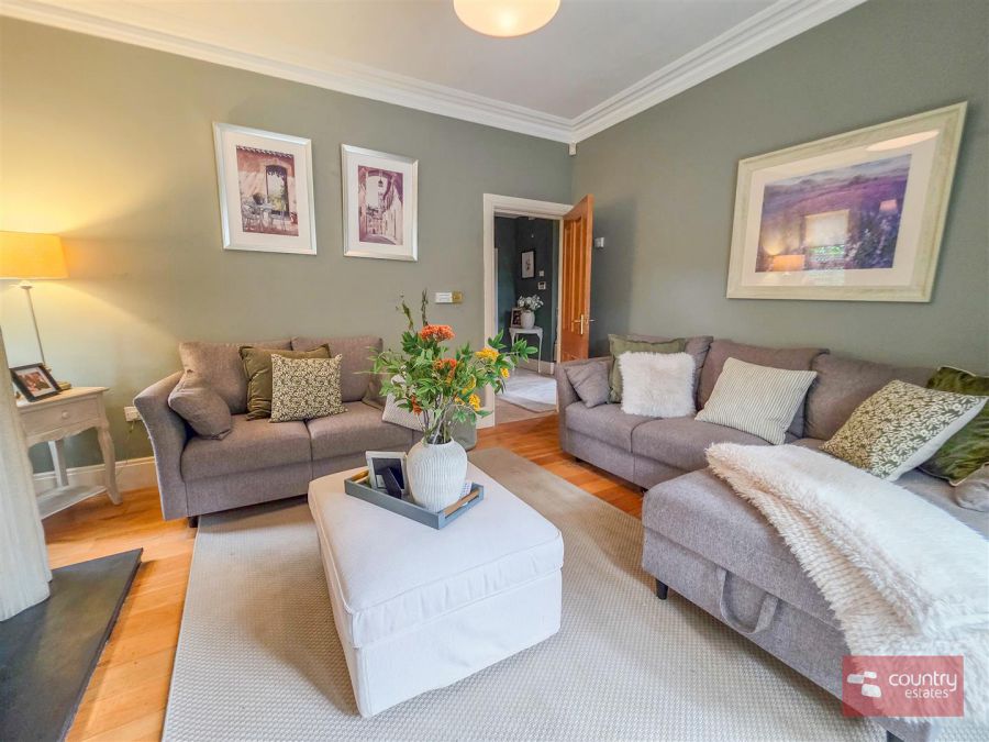 'The Manor House' 1 Carnbank