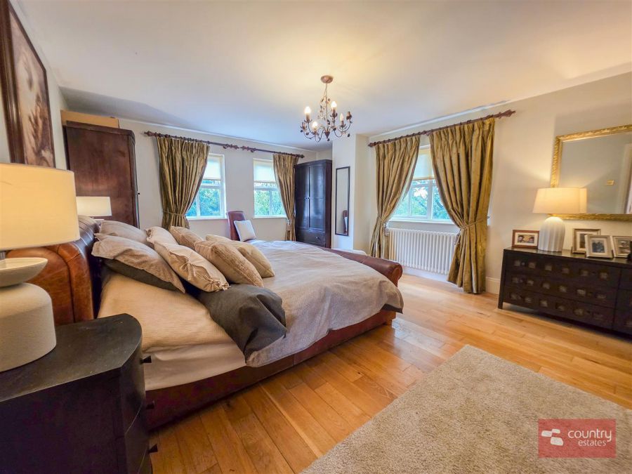 'The Manor House' 1 Carnbank