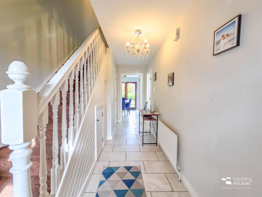 18 Lower Rogan Manor