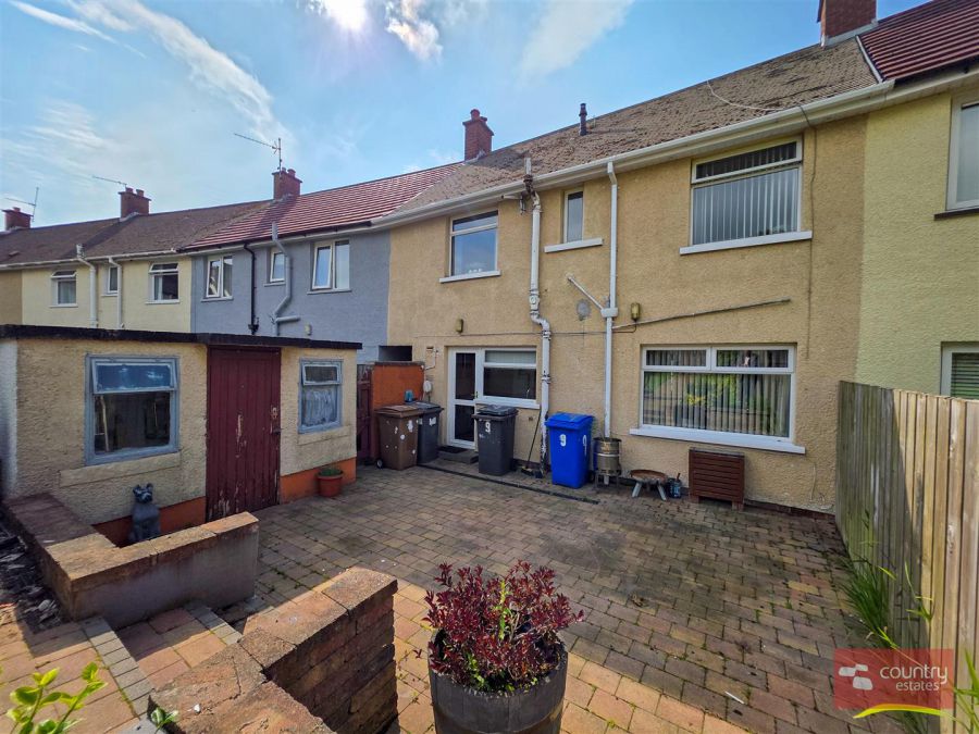9 Ringford Crescent
