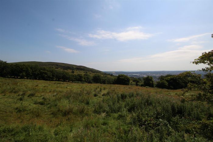 Land Adjacent to no.33 Upper Hightown Road