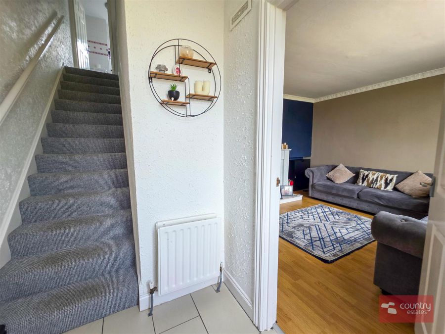 27 Forthill Park