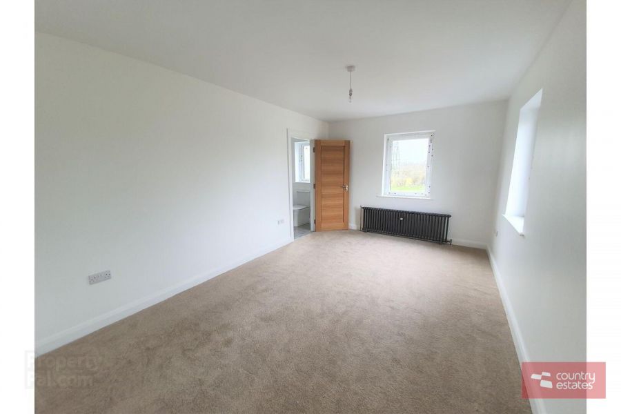 46 Kingsmoss Road