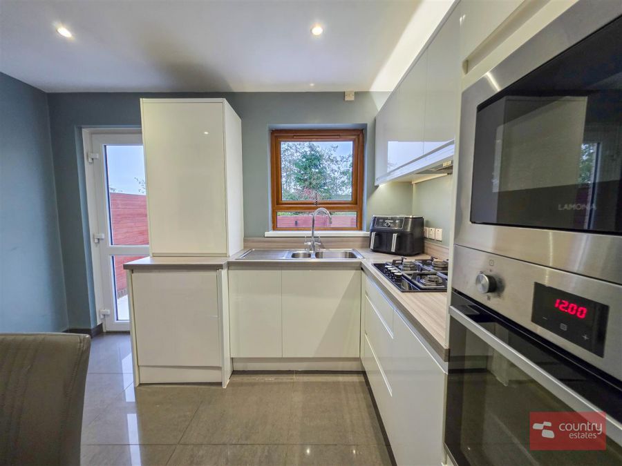 125 Alderley Place