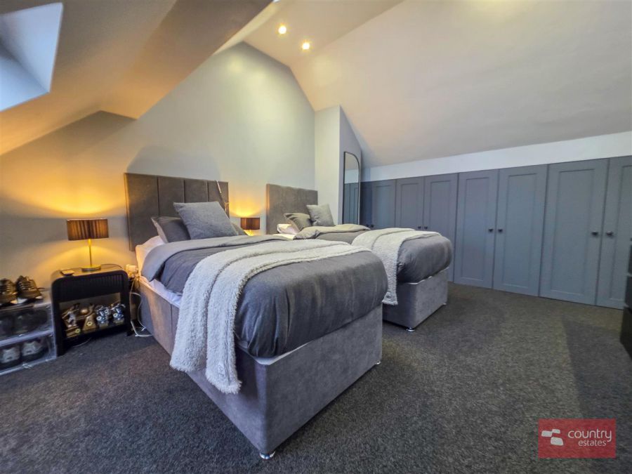 125 Alderley Place 125 Alderley Place