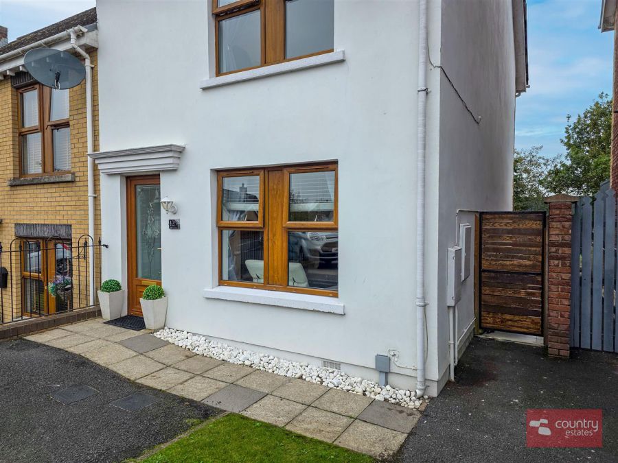 125 Alderley Place