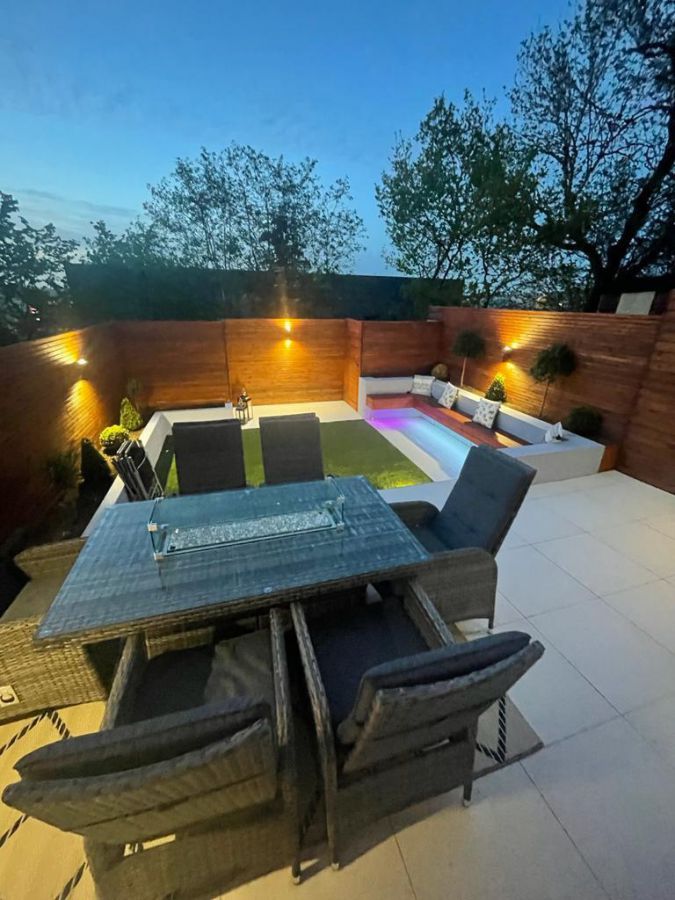 125 Alderley Place