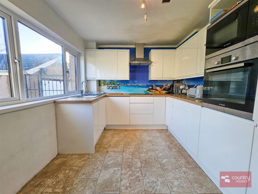 45 Tern Crescent
