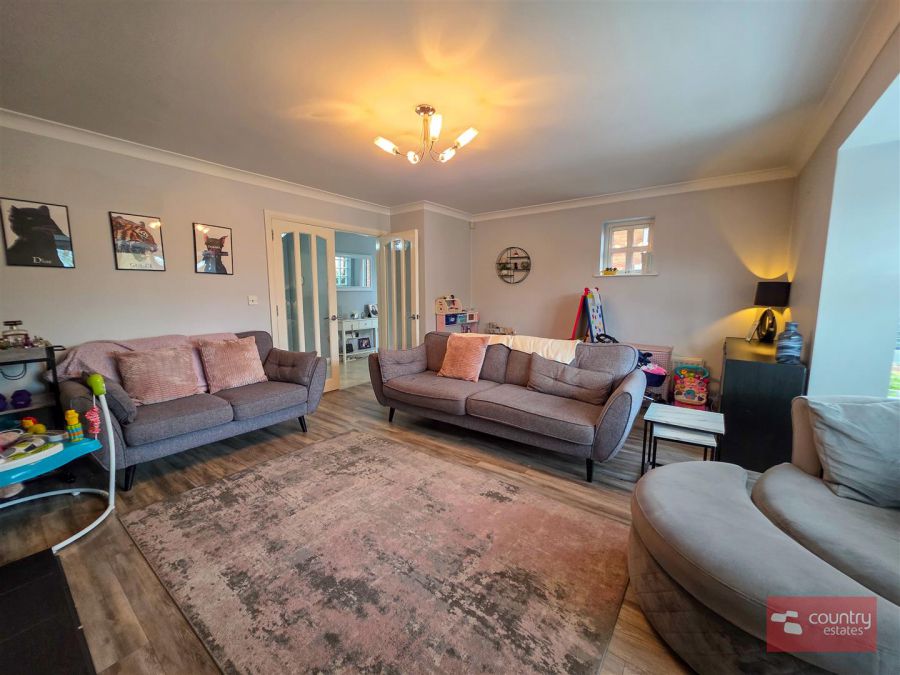 5 Fernridge Avenue 5 Fernridge Avenue