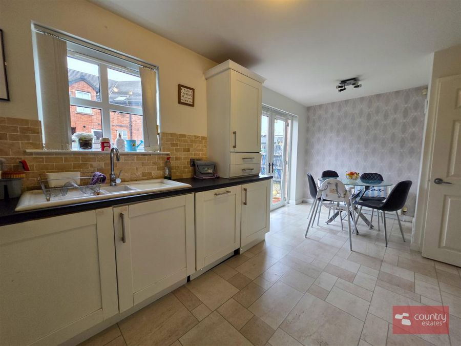 5 Fernridge Avenue 5 Fernridge Avenue