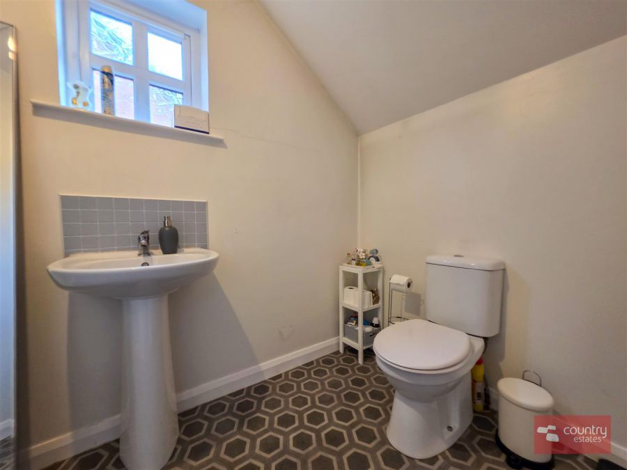 5 Fernridge Avenue 5 Fernridge Avenue