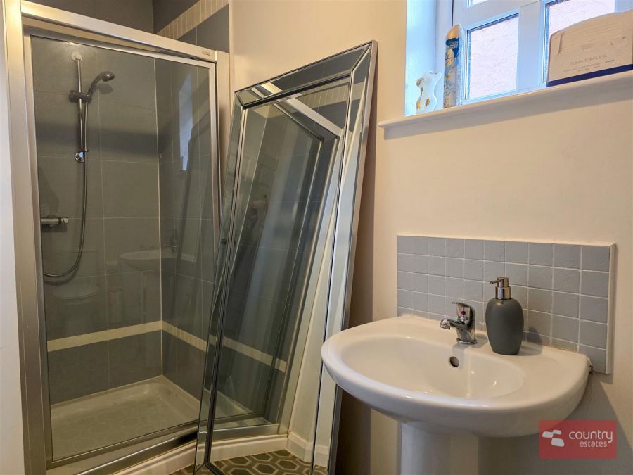 5 Fernridge Avenue 5 Fernridge Avenue