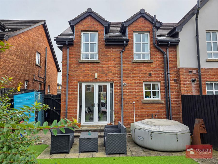 5 Fernridge Avenue