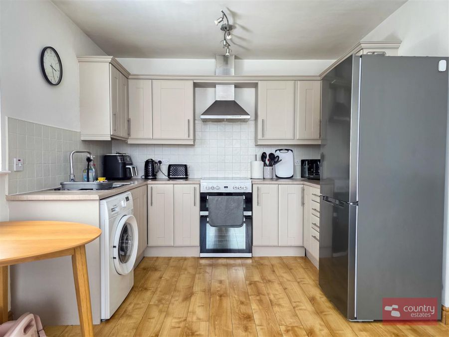 32 Weavers Wood
