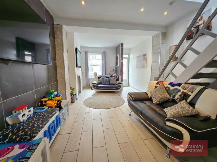 27a Woodvale Street