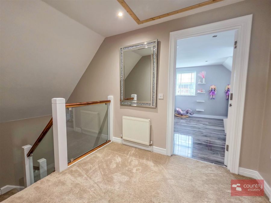 99 Blackrock Square