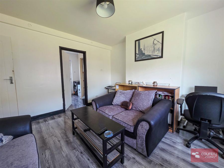 14b Crossreagh Drive