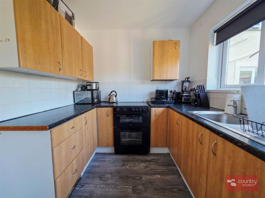 14b Crossreagh Drive