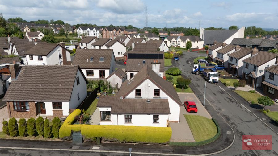 23 Craiglands Manor