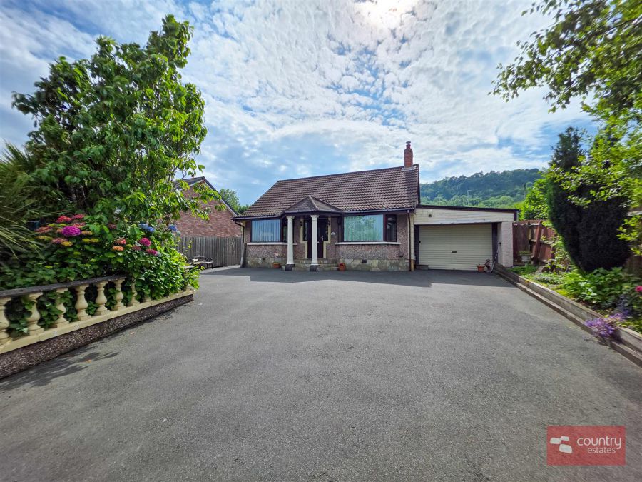266 Doagh Road