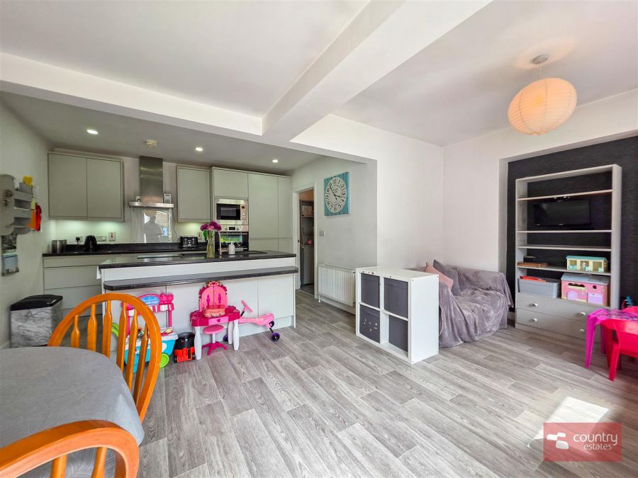 266 Doagh Road