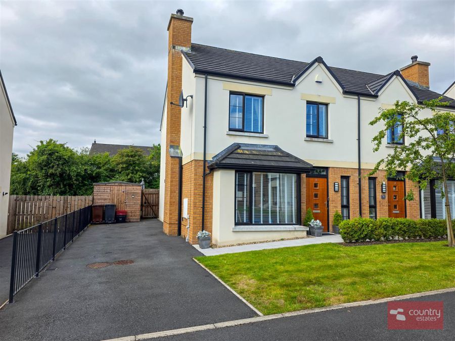 16 Chantry Gardens