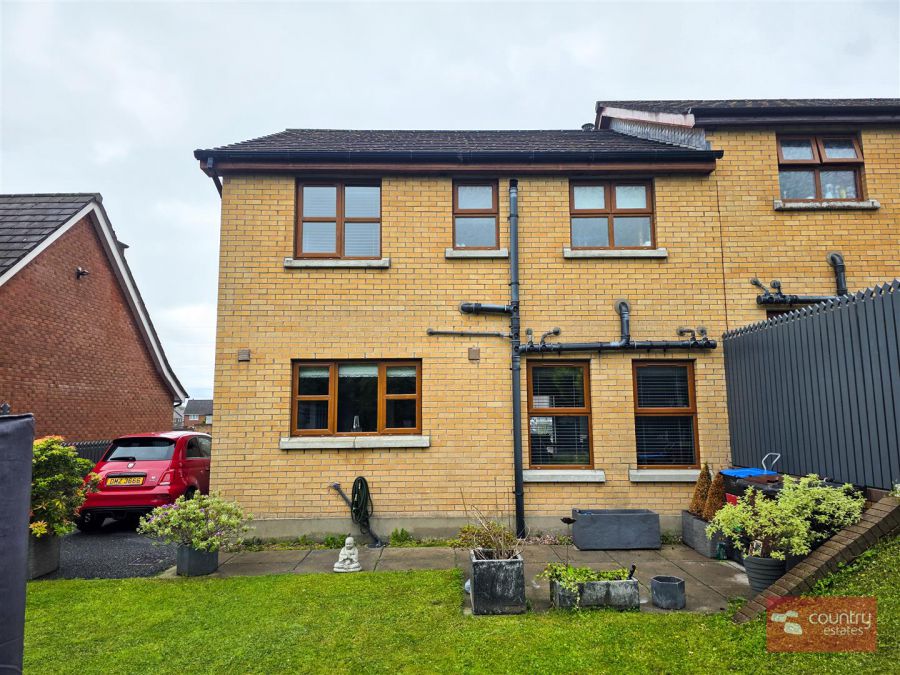 17 Aylesbury Road