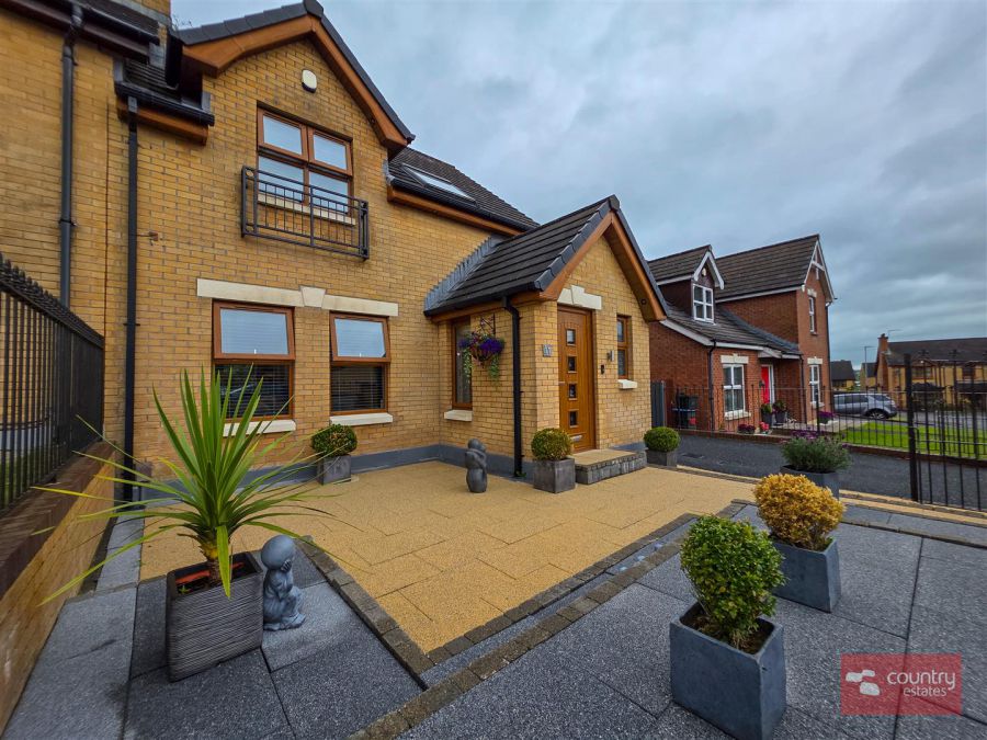 17 Aylesbury Road