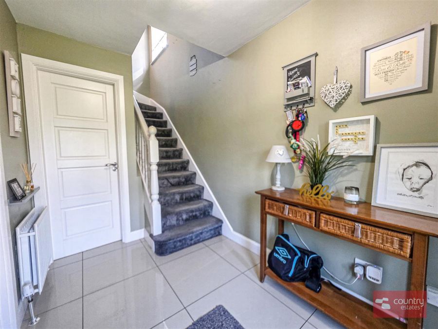 17 Abbeyhill Drive