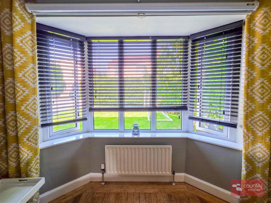 17 Abbeyhill Drive