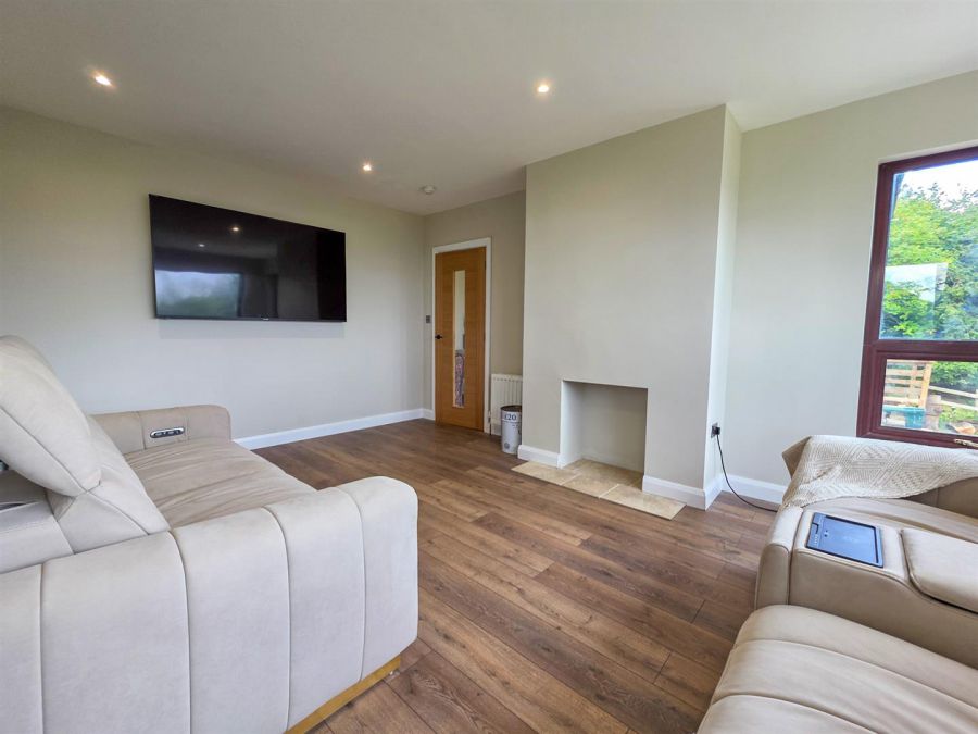 53 O'neill Road