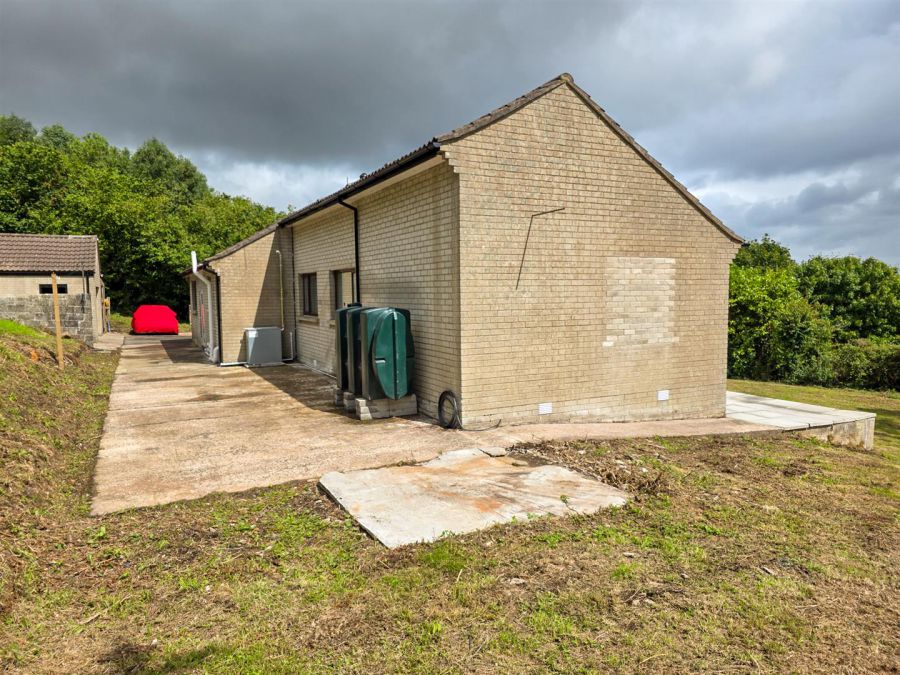 53 O'neill Road