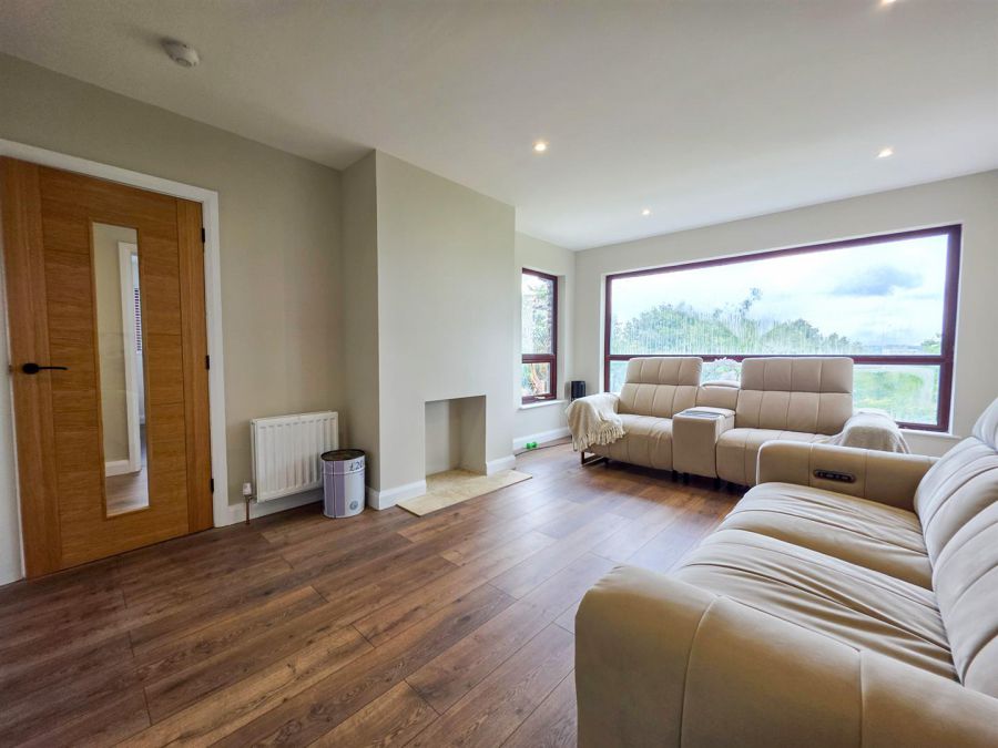 53 O'neill Road