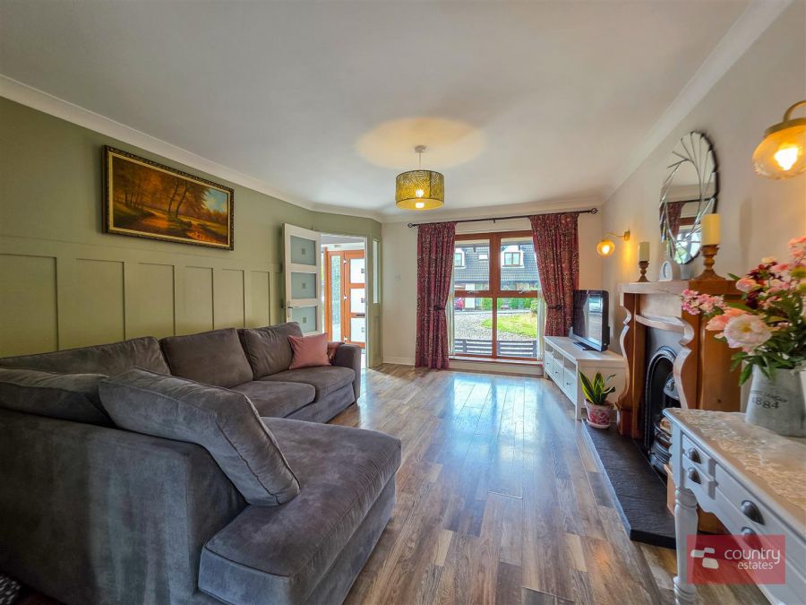 5 Burnet Close