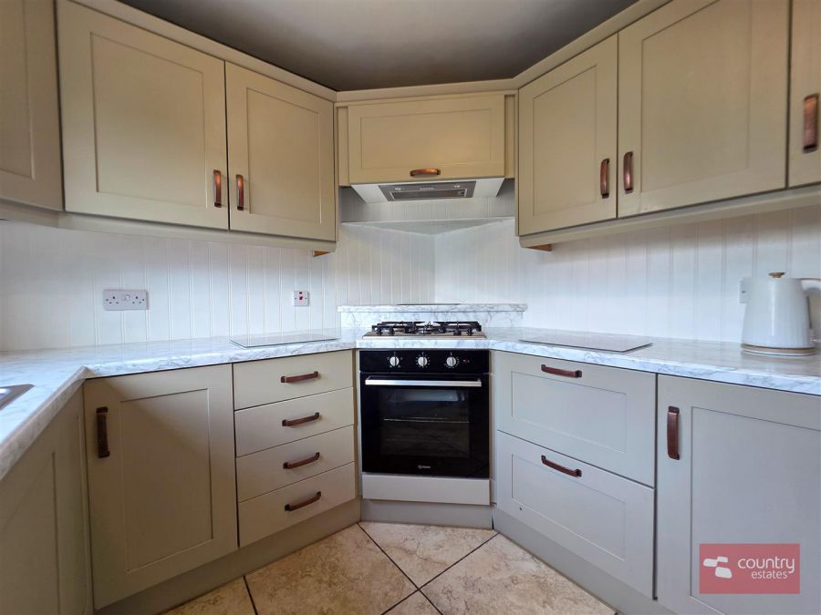 5 Burnet Close