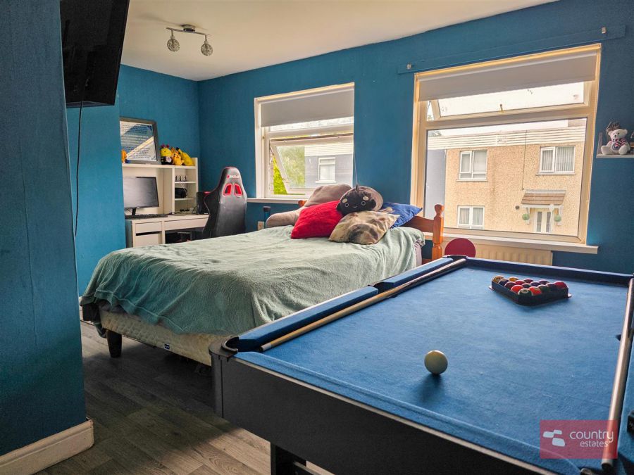 2 Owenreagh Close