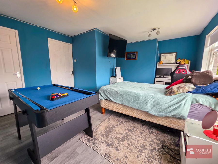 2 Owenreagh Close