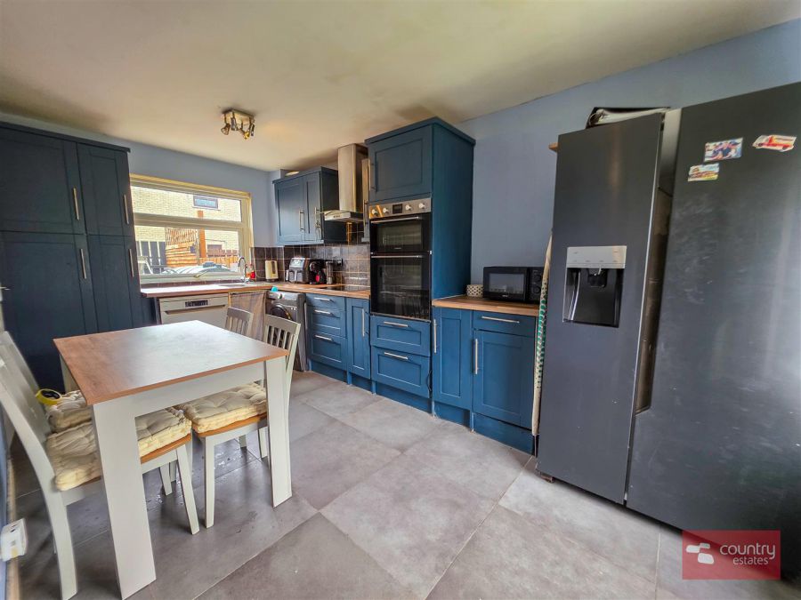 2 Owenreagh Close