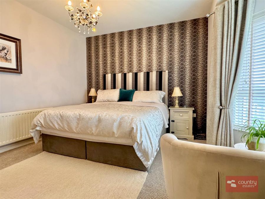 5 Northview Manor
