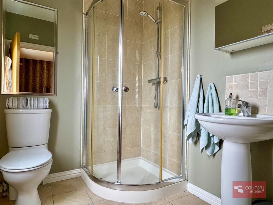 5 Northview Manor