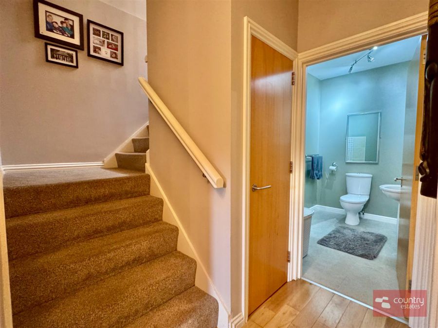 5 Northview Manor