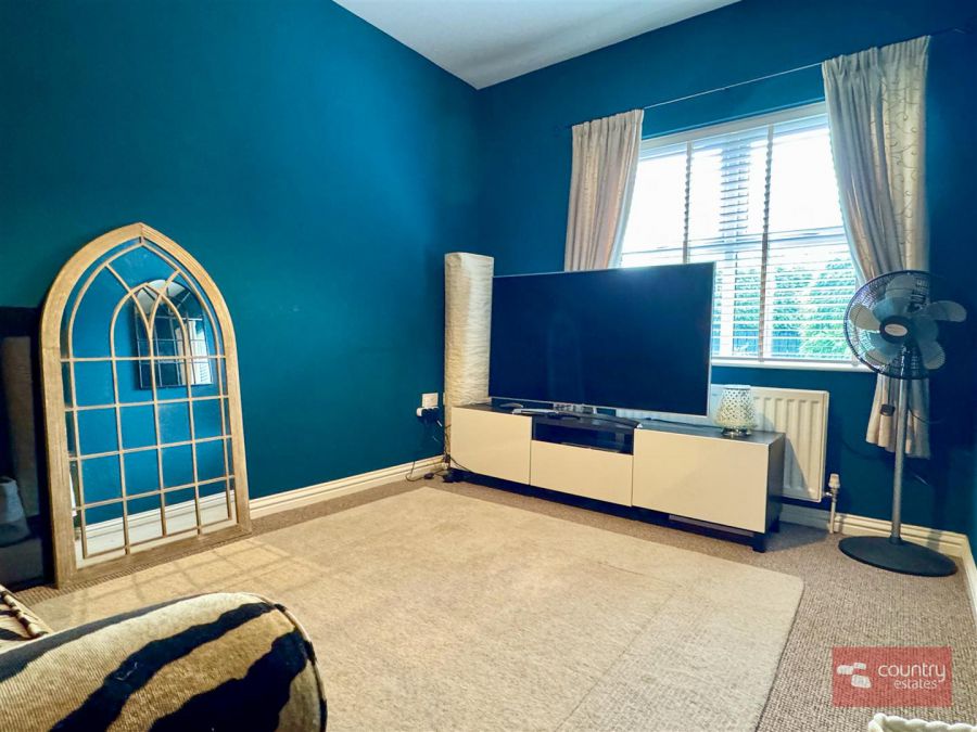 5 Northview Manor