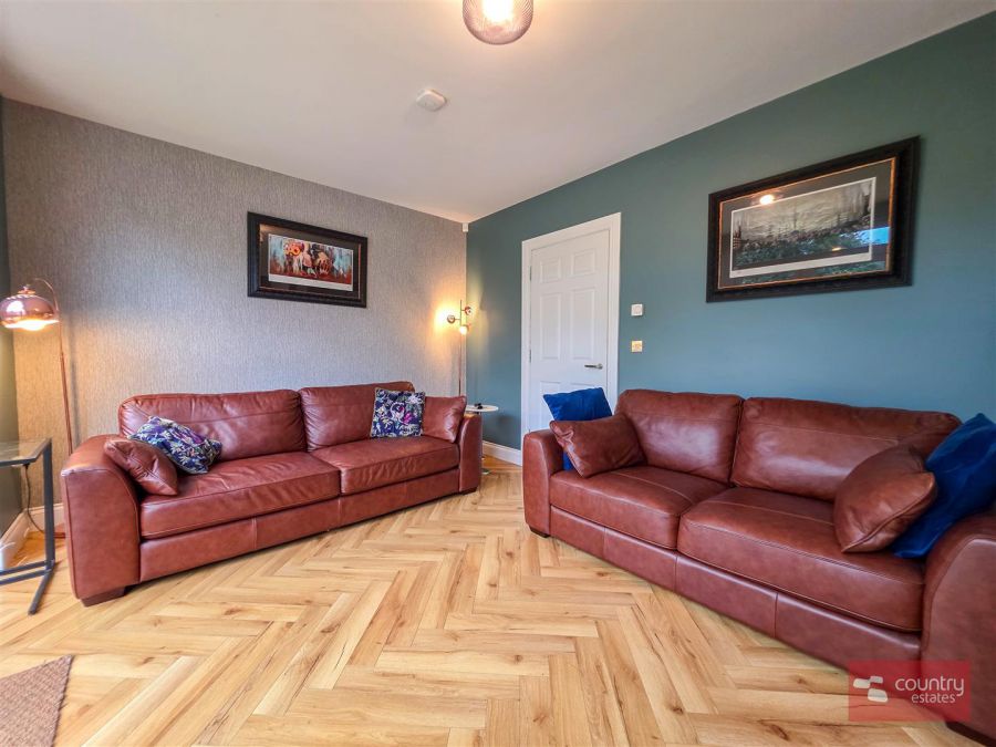 32 Hartley Hall Green